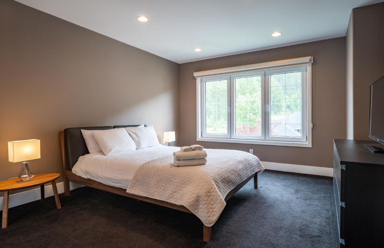 Aspen Lodge By Revelstoke Vacations Zewnętrze zdjęcie